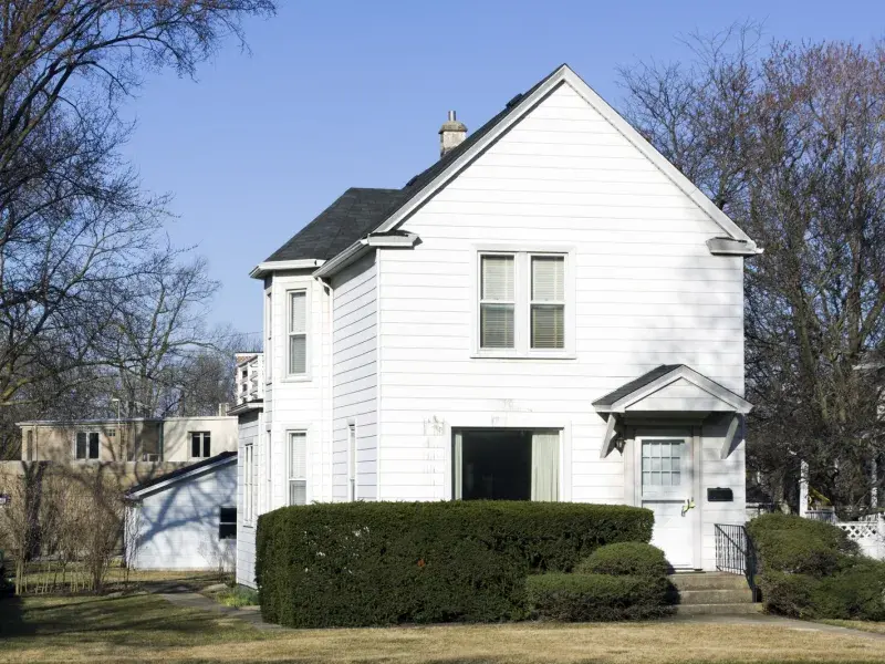 Why choose SellHouseColumbusOH.com (Hometeam Solutions) for We Buy Houses